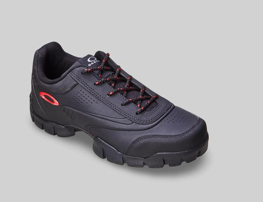 Oakley Stern Black Red Sneakers - Black